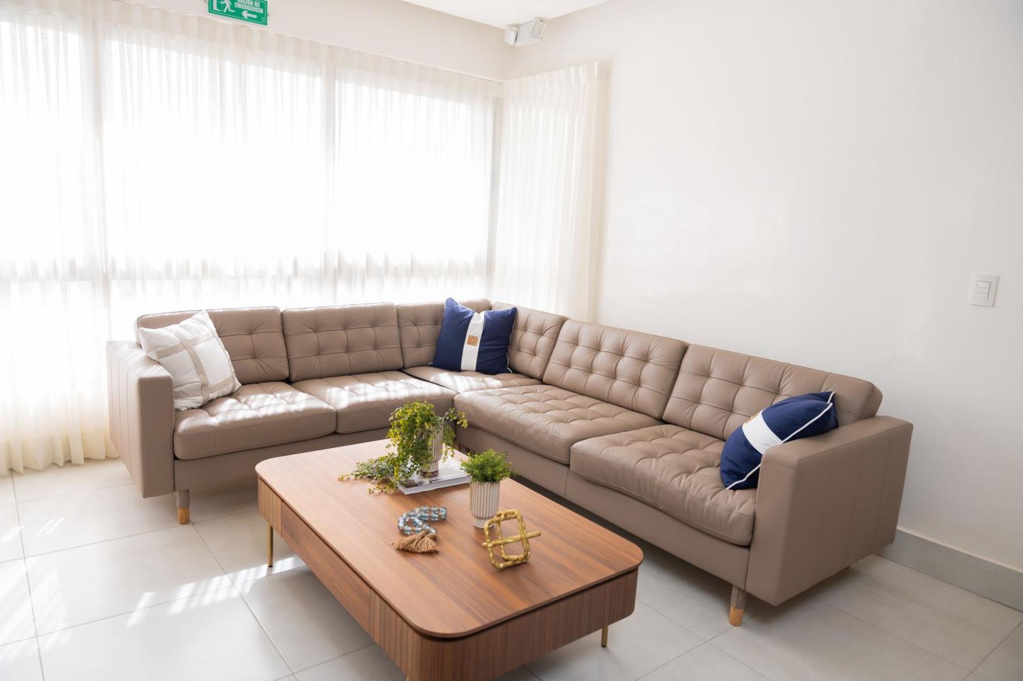 Hotel Stay Here Suites Santo Domingo Bagian luar foto