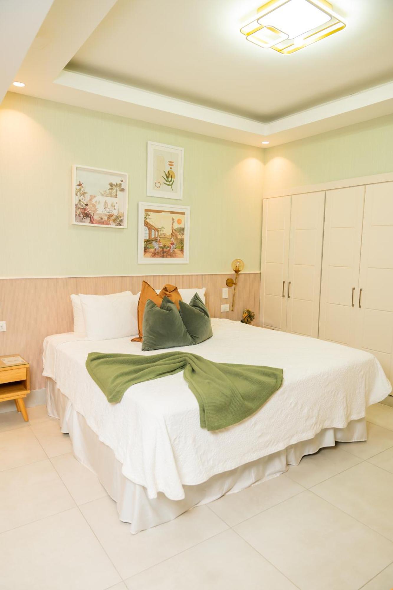 Hotel Stay Here Suites Santo Domingo Bagian luar foto