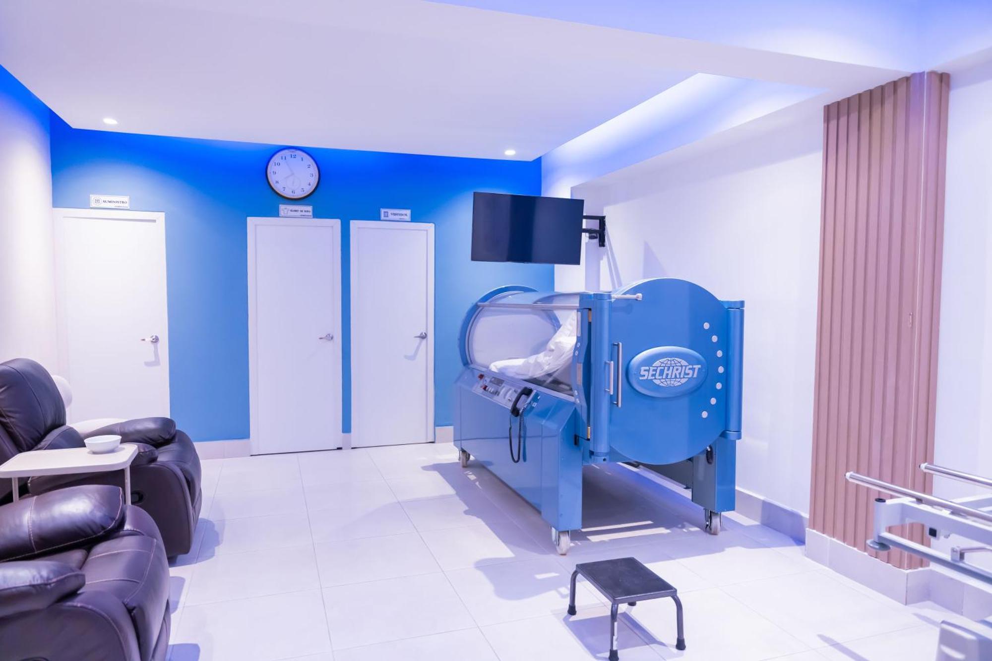 Hotel Stay Here Suites Santo Domingo Bagian luar foto