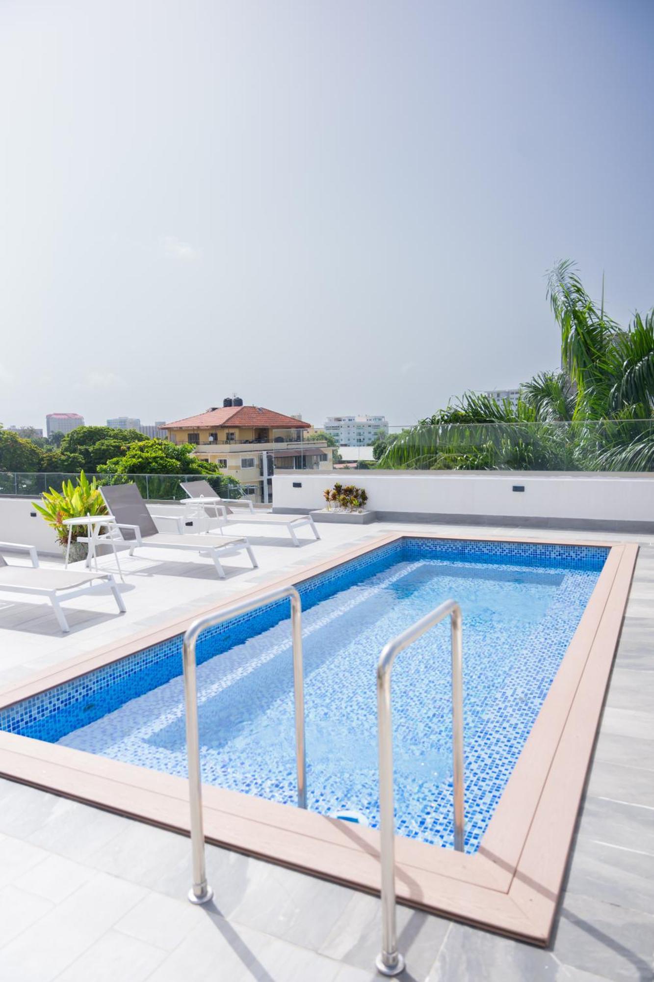 Hotel Stay Here Suites Santo Domingo Bagian luar foto